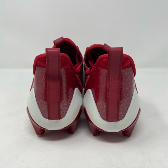 Athletic_Shoes